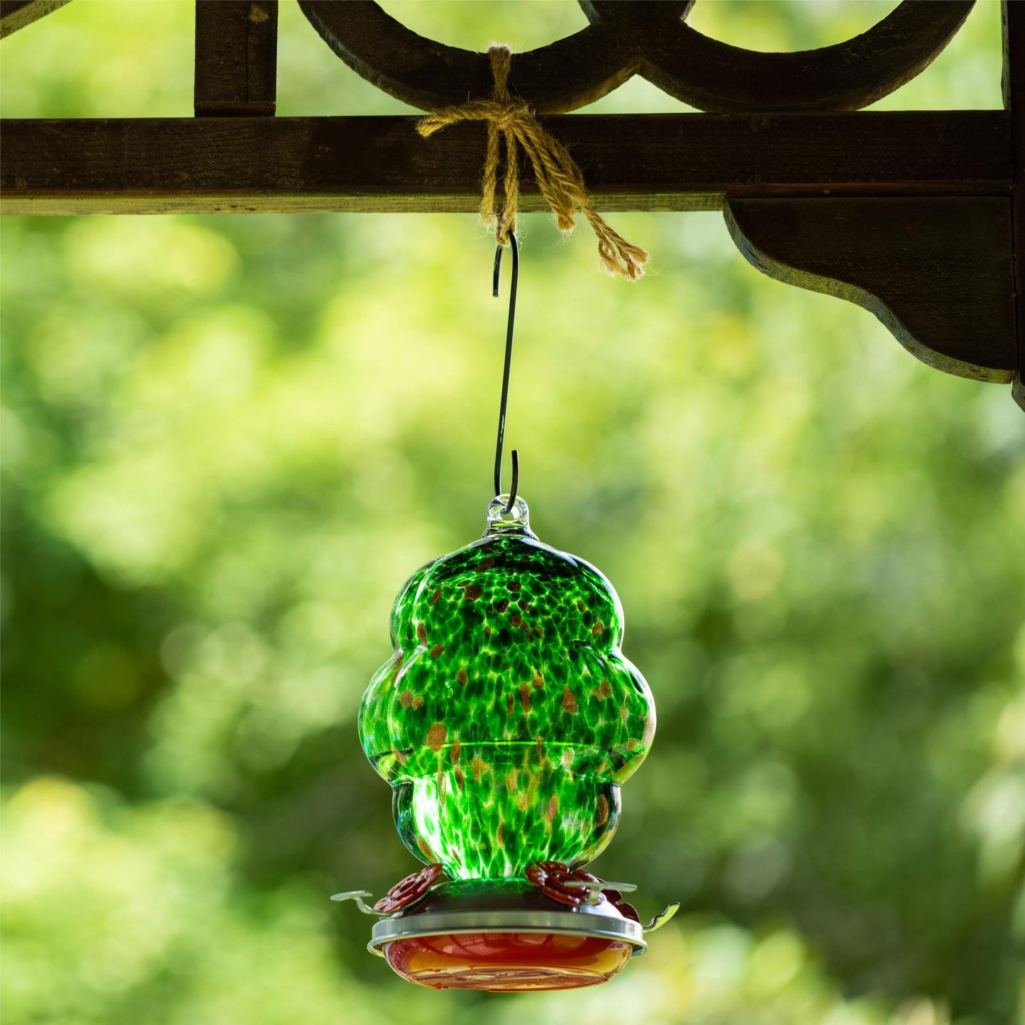 Muse Garden Hummingbird Feeders for Outdoors Hanging, 24 Ounces, Green, Blown Glass Hummingbird Feeder, Unique Hummingbird Gifts for Women, 24 Ounces, Green