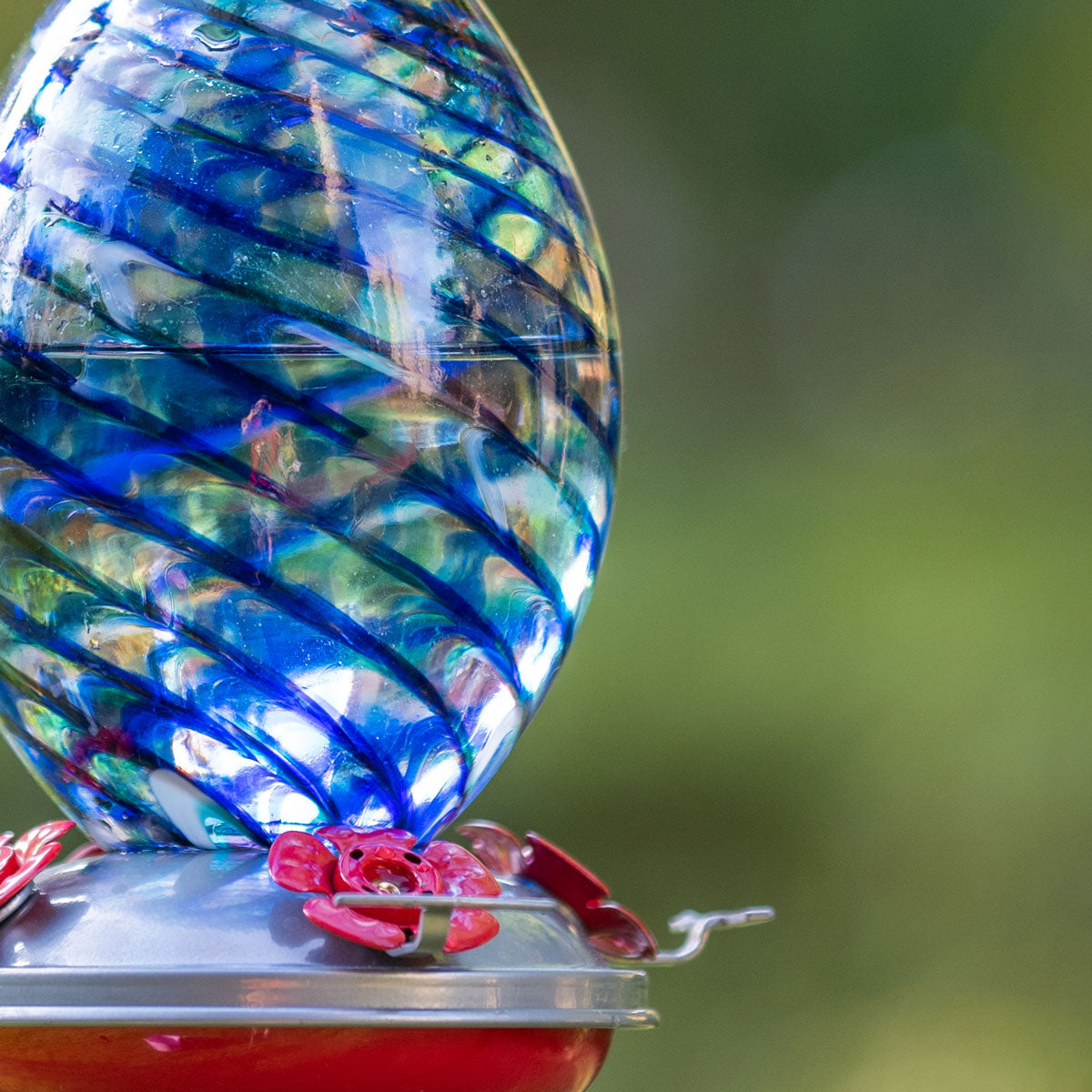 Muse Garden Hand Blown Glass Hummingbird Feeder, 32 Ounces, Royal Mermaid